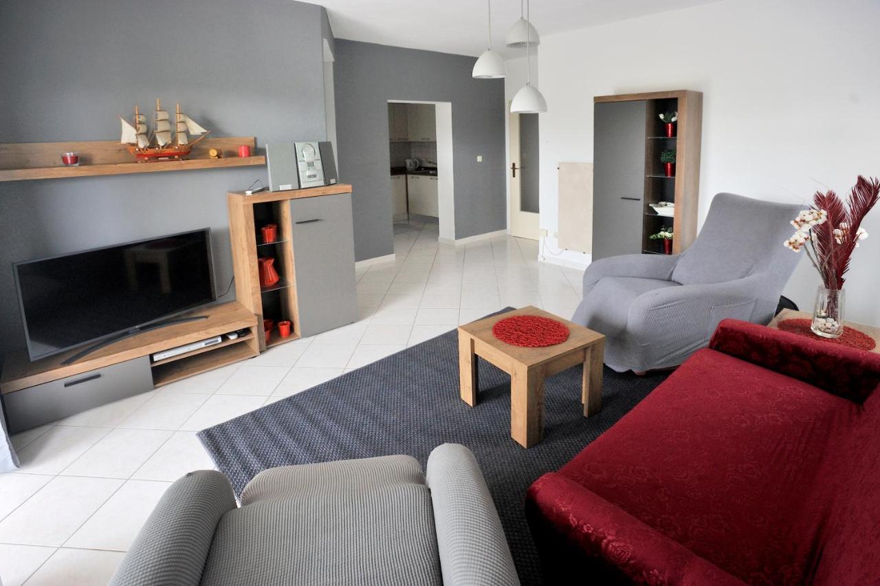 Apartment Vinja Porec - Privat Garden - Whirlpool Exterior foto