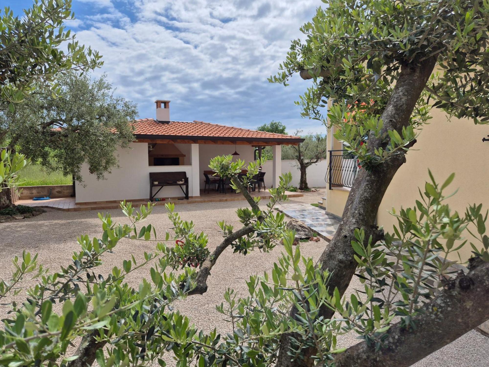Apartment Vinja Porec - Privat Garden - Whirlpool Exterior foto